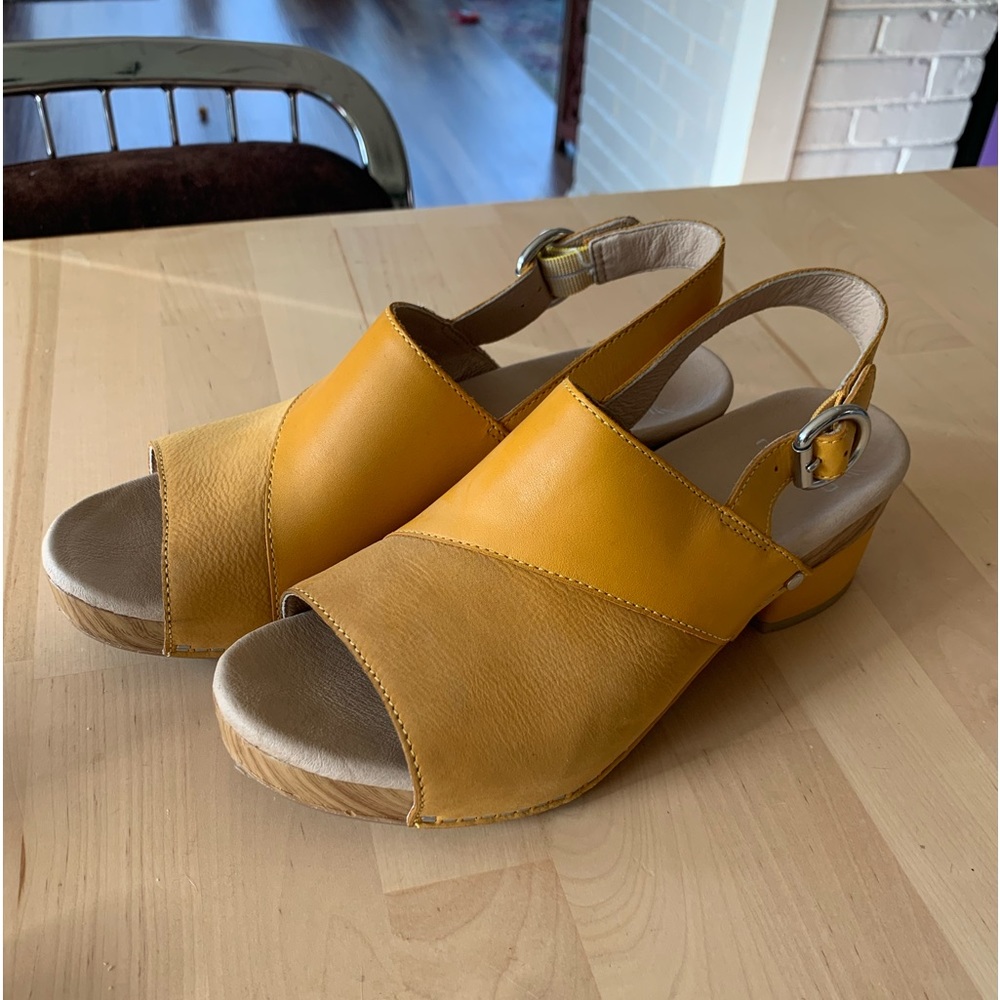 Dansko Madalyn Slingback Sandal